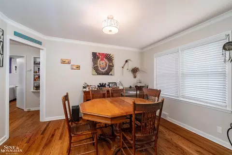 Dining - 493-495 Saint Clair, Grosse Pointe, MI 48230 photo 2 of 2