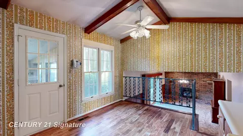 Entry Way - 4350 Captains, Flint, MI 48507 photo 2 of 2
