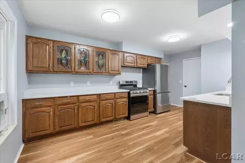 Kitchen - 868 Watson, Saline, MI 48176 photo 3 of 4