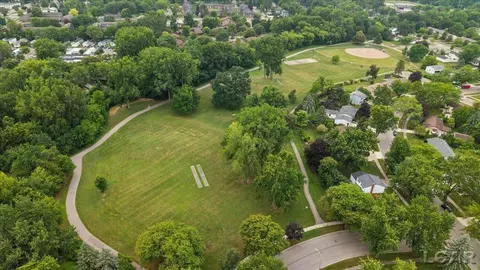 View/Area - 868 Watson, Saline, MI 48176 photo 5 of 7