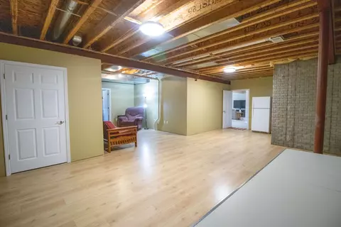 Living - 2539 Rushbrook, Flushing, MI 48433 photo 8 of 8