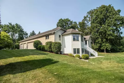 Exterior - 2539 Rushbrook, Flushing, MI 48433 photo 12 of 20