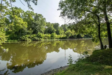 View/Area - 2539 Rushbrook, Flushing, MI 48433 photo 2 of 2