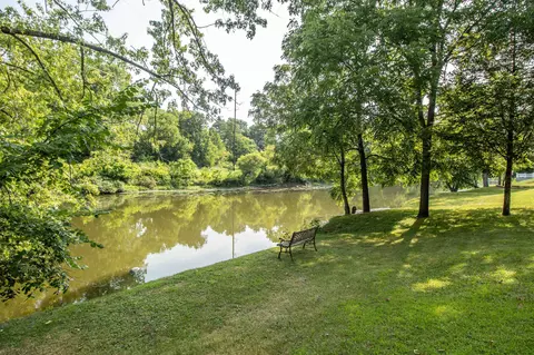 View/Area - 2539 Rushbrook, Flushing, MI 48433 photo 1 of 2