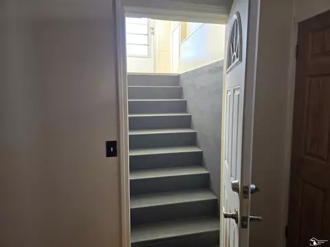 Entry Way - 10301 Hoffman, Maybee, MI 48159 photo 1 of 1