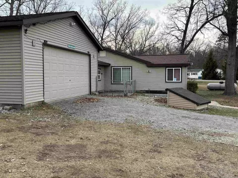 Exterior - 2901 Cathy, Harrison, MI 48625 photo 7 of 13