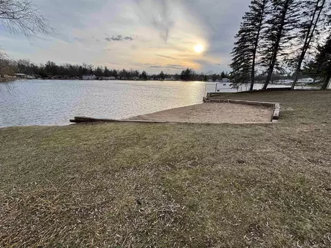 View/Area - 2901 Cathy, Harrison, MI 48625 photo 2 of 3
