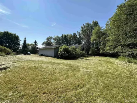 Exterior - 1114 Willow, Gladstone, MI 49837 photo 8 of 8