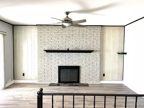 Living - 14057 Edison, Warren, MI 48088 photo 3 of 3