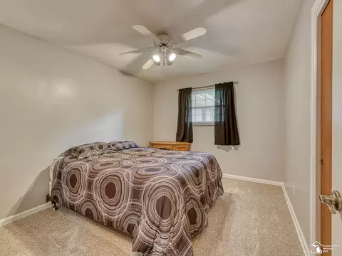 Bedroom - 7524 Tarra, Temperance, MI 48182 photo 3 of 6
