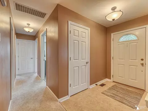 Entry Way - 7524 Tarra, Temperance, MI 48182 photo 1 of 1