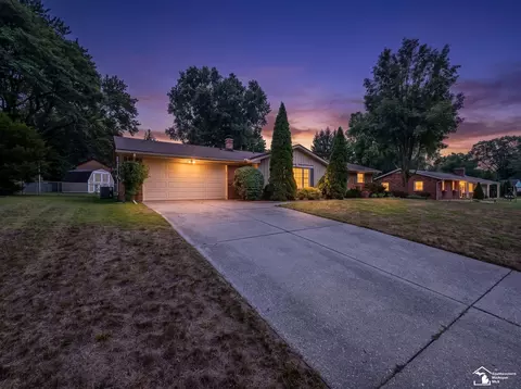 Exterior - 7524 Tarra, Temperance, MI 48182 photo 10 of 10