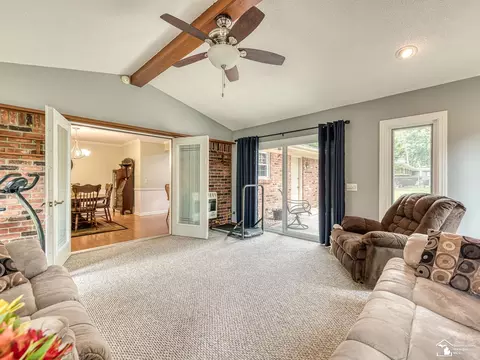 Living - 7524 Tarra, Temperance, MI 48182 photo 5 of 5