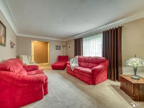 Living - 7524 Tarra, Temperance, MI 48182 photo 2 of 5