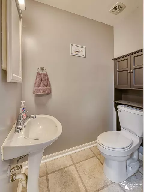 Bath - 7524 Tarra, Temperance, MI 48182 photo 1 of 2
