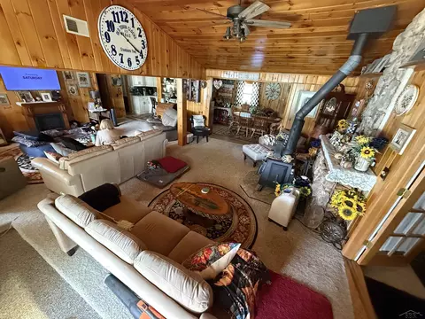 Living - 3422 E Pinecrest, Gladwin, MI 48624 photo 2 of 2