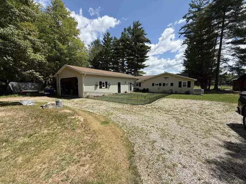 Exterior - 3422 E Pinecrest, Gladwin, MI 48624 photo 8 of 12