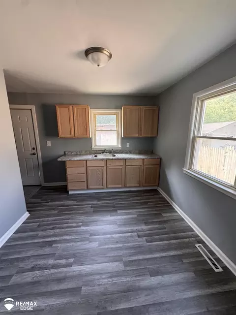 Kitchen - 1241 Knickerbocker, Flint, MI 48505 photo 3 of 3