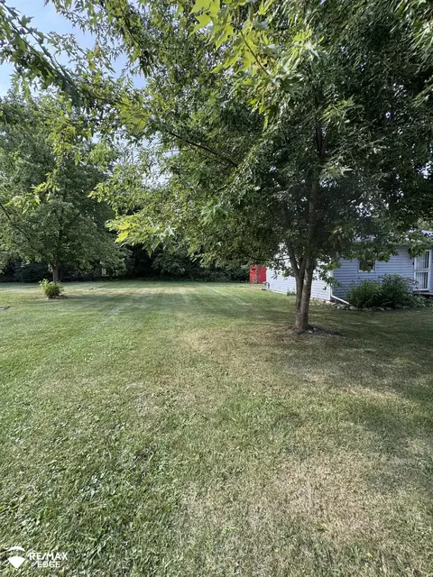 Exterior - 1241 Knickerbocker, Flint, MI 48505 photo 1 of 3