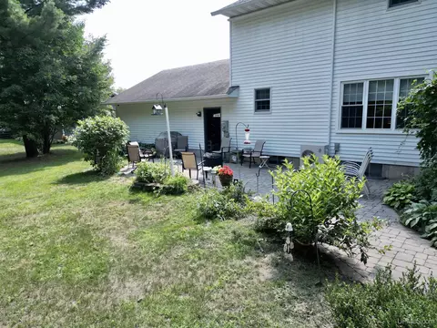 Exterior - 1550 Cypress, Ishpeming, MI 49849 photo 8 of 15
