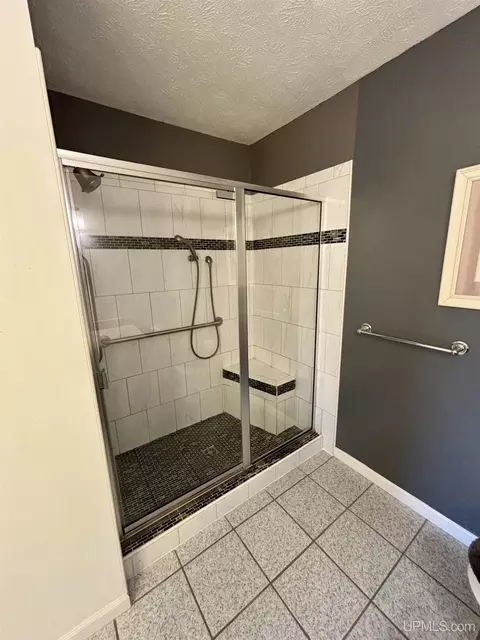 Bath - 1550 Cypress, Ishpeming, MI 49849 photo 4 of 7