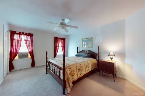 Bedroom - 1550 Cypress, Ishpeming, MI 49849 photo 6 of 14