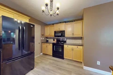 Kitchen - 1550 Cypress, Ishpeming, MI 49849 photo 6 of 6