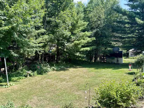 Exterior - 1550 Cypress, Ishpeming, MI 49849 photo 10 of 15