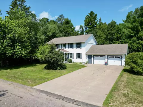 Exterior - 1550 Cypress, Ishpeming, MI 49849 photo 3 of 15
