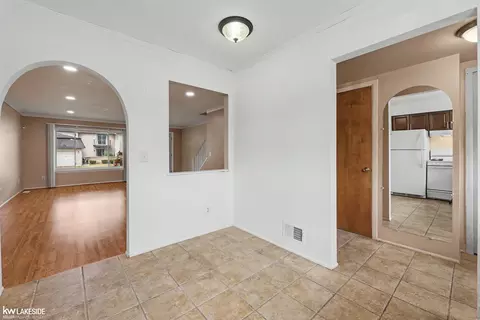 Entry Way - 28306 Universal, Warren, MI 48092 photo 1 of 1