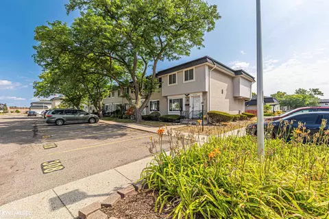 Exterior - 28306 Universal, Warren, MI 48092 photo 6 of 13