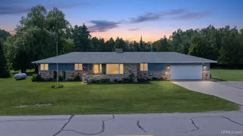 4961 D, Bark River, MI 49807 photo 2