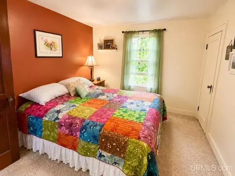 Bedroom - 828 Michigan St, Ishpeming, MI 49849 photo 2 of 4