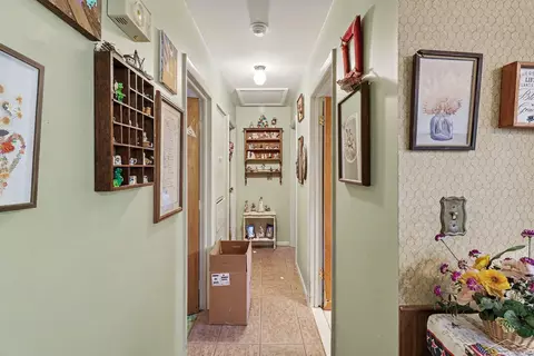 Entry Way - 6749 Rives Jct, Jackson, MI 49201 photo 1 of 1