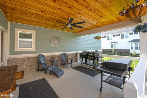 Exterior - 19376 Ryan, Macomb, MI 48042 photo 10 of 17