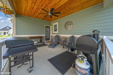 Exterior - 19376 Ryan, Macomb, MI 48042 photo 9 of 17