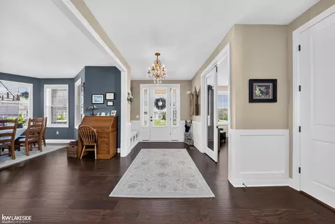 Entry Way - 19376 Ryan, Macomb, MI 48042 photo 1 of 6