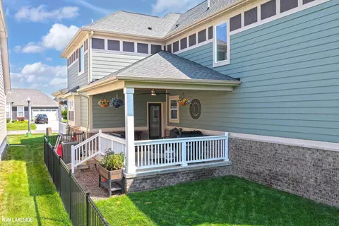 Exterior - 19376 Ryan, Macomb, MI 48042 photo 12 of 17