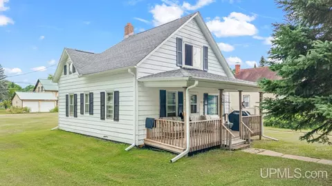 607 Tobin, Channing, MI 49815