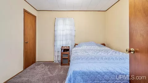 Bedroom - 607 Tobin, Channing, MI 49815 photo 2 of 4
