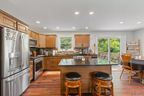 Kitchen - 3326 Pender, Adrian, MI 49221 photo 6 of 6