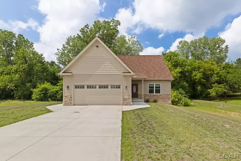 Exterior - 3326 Pender, Adrian, MI 49221 photo 2 of 11