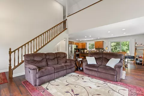 Living - 3326 Pender, Adrian, MI 49221 photo 3 of 3