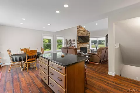 Kitchen - 3326 Pender, Adrian, MI 49221 photo 4 of 6