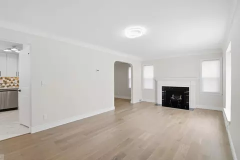 Living - 1342 Hollywood, Grosse Pointe Woods, MI 48236 photo 1 of 4