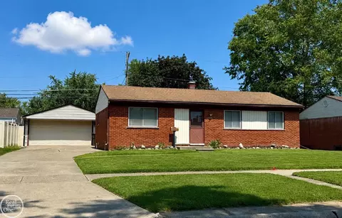 12053 Sorrento, Sterling Heights, MI 48312