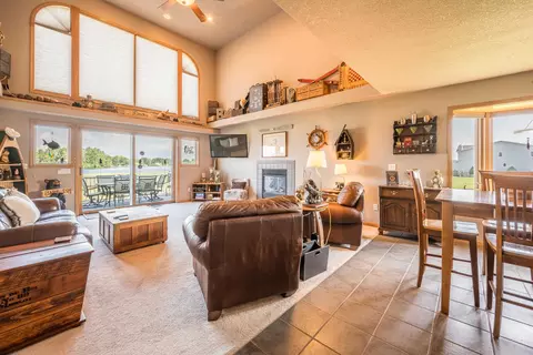 Living - 1780 Castleview #49, Gladwin, MI 48624 photo 1 of 5