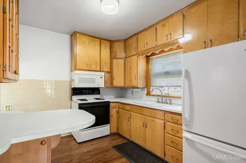 Kitchen - 200 E Main, Negaunee, MI 49866 photo 1 of 4