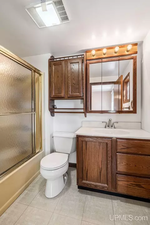 Bath - 200 E Main, Negaunee, MI 49866 photo 2 of 2