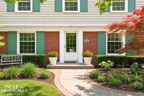 1268 Audubon, Grosse Pointe Park, MI 48230 photo 2
